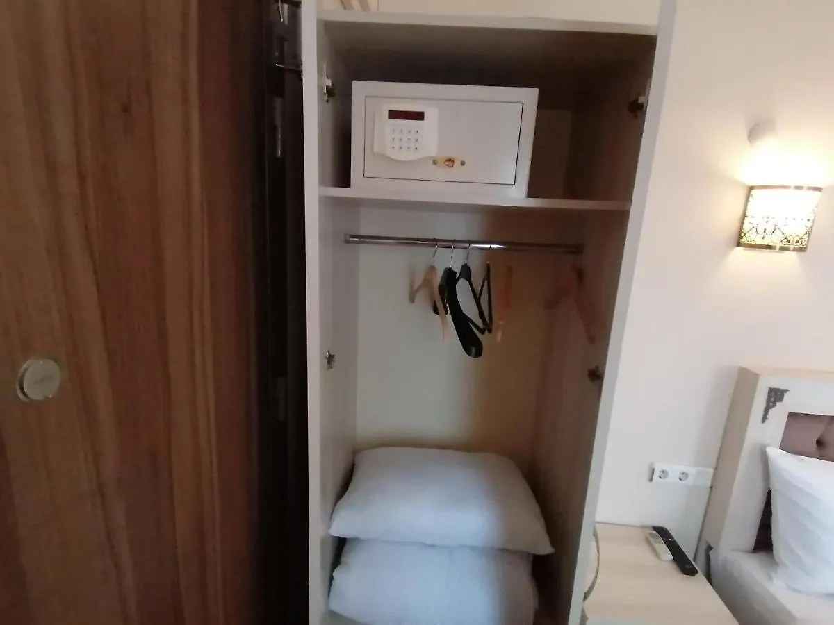 Galaxy Hotel Sultanahmet Стамбул 2*,