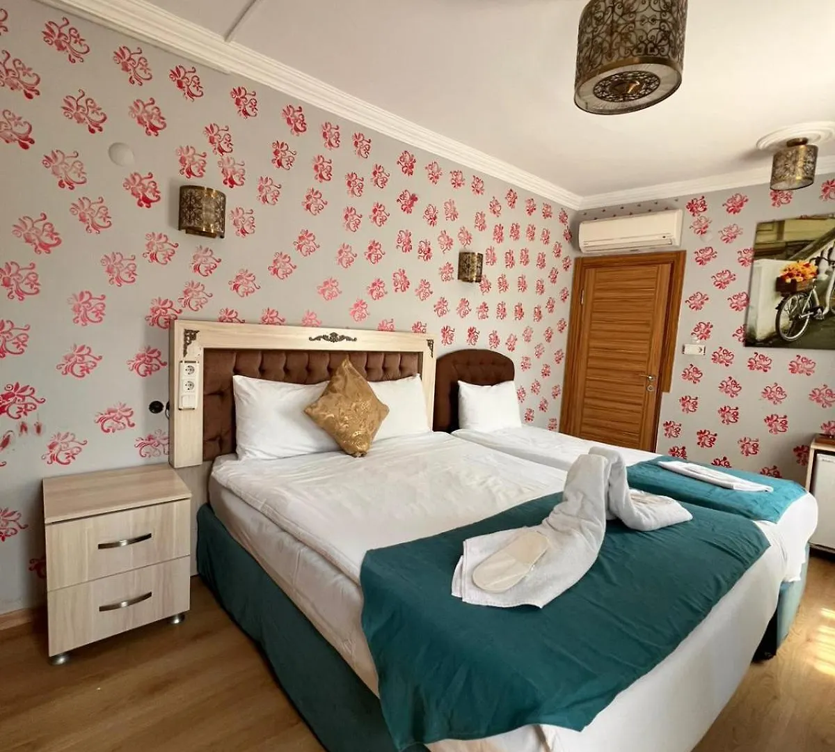 Galaxy Hotel Sultanahmet اسطنبول 2*,